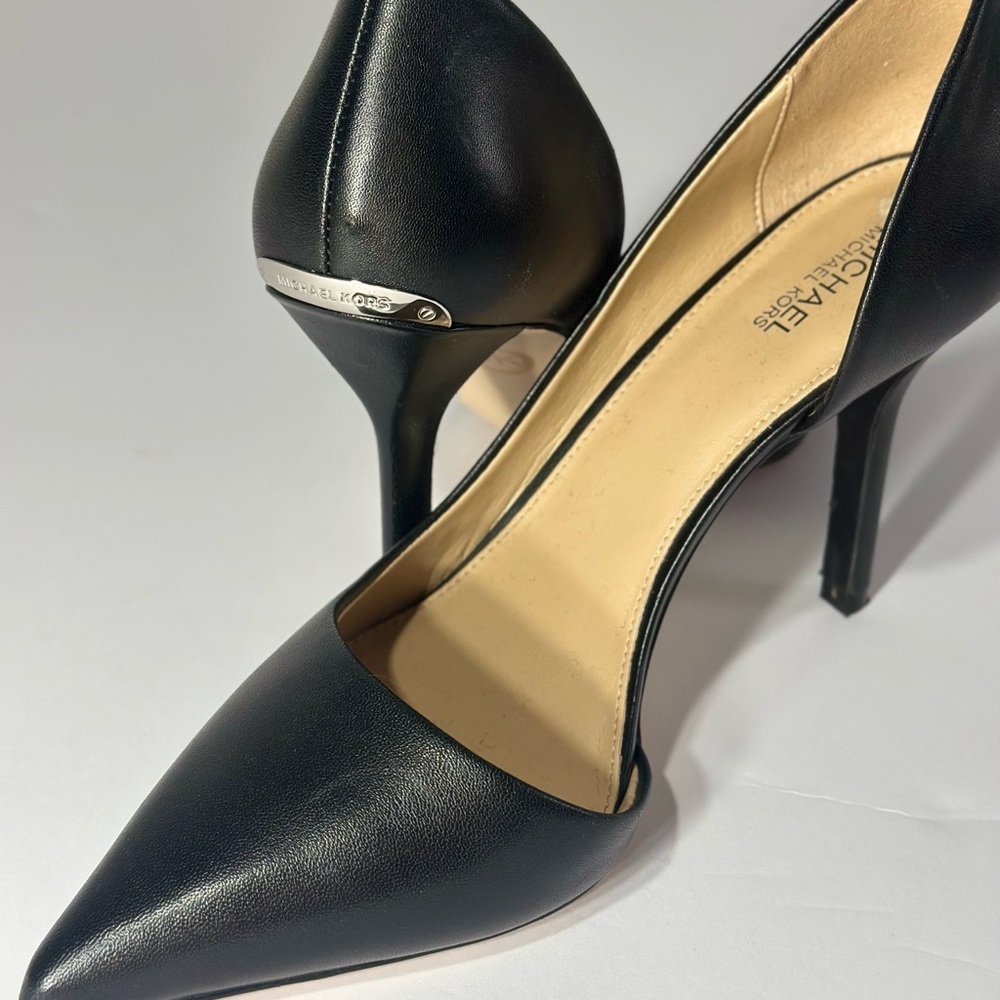 Elegant Black Stiletto Heels